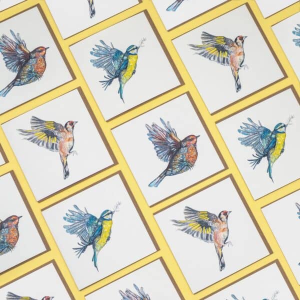 Love Robin Greetings card - Image 2