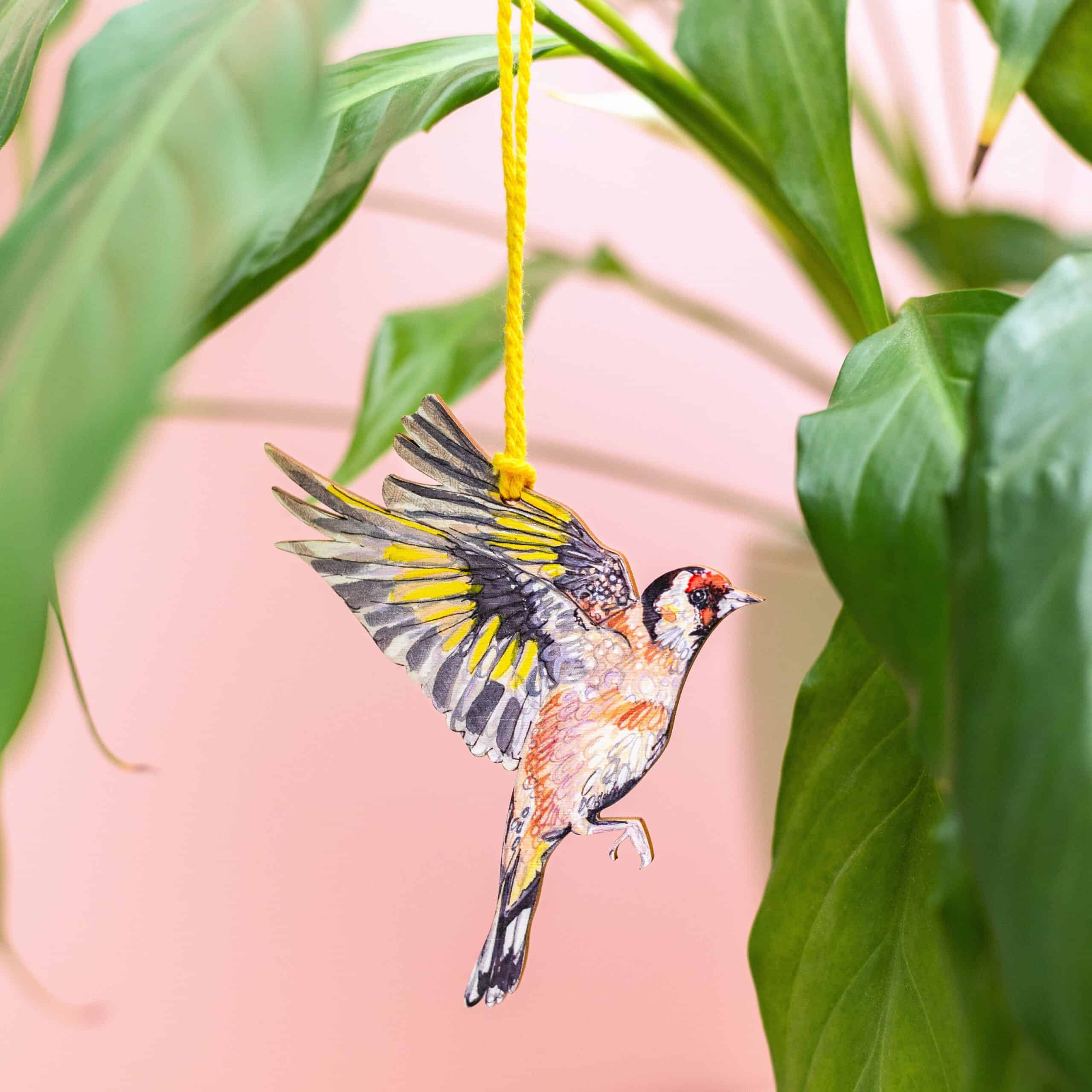 JOYOUS GOLDFINCH Birdie In Flight Decoration