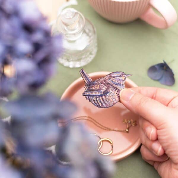 Chiming Wren Brooch - Image 3